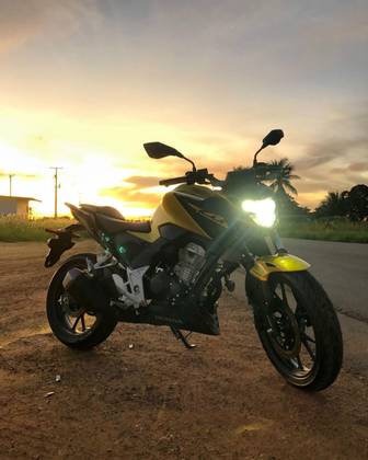 HONDA CB 300F TWISTER ABS HONDA CB 300F TWISTER ABS